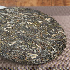 HelloYoung Ban Zhang Wang Tea Health Green Tea Natural Orchid Cha Tea Cake 357g