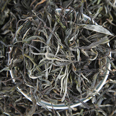 HelloYoung Big Tree Pu'er Green Tea Puer Cha Tea Spring Pure Pu-Erh Tea In Bulk Yunnan 500g