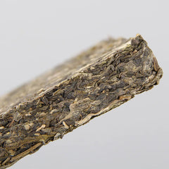 Famous Yunnan puerh tea brick 8582 shen puer unfermented cha zhuan 250 gram