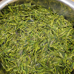 HelloYoung Longjing New Green Tea Strong Fragrance Labor Spring Ration Tea 500g/1.1lb