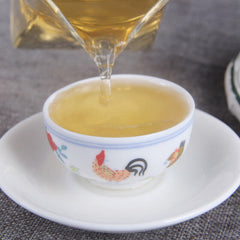HelloYoung Yunnan old tree Pu'er raw tea ChenXiang seven cakes raw Puer tea leaves Banzhang