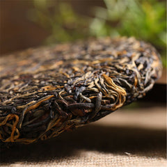 Yunnan Kung Fu Black Tea 200g Dian Hong Tea Cake Fengqing Ancient Tree Red Tea