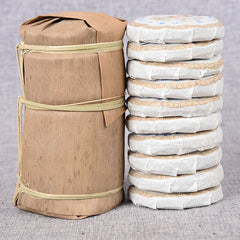 HelloYoung Yunnan Pu'er Tea Leaves Yiwu Tea Cake Raw Pu'er Tea Cake 50g