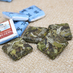 HelloYoung Fuding White Tea Organic Flower Fragrance White Peony Craft White Tea Cake 500g