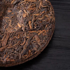 High Quality Chinese Famous Puer Cake Fermented Pu Er Cake Yujin Royal Cake 357g