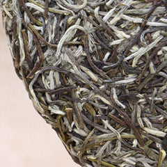 HelloYoung Chinese Slimming Tea White Tea Cake Pekoe Silver Needle Old White Tea 300g
