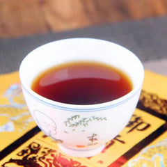 High Quality Chinese Famous Puer Cake Fermented Pu Er Cake Yujin Royal Cake 357g