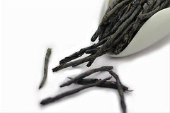 HelloYoungOrganic Kuding Tea 100g Ku ding Cha Health Tea the tea hleath care Kuding tea