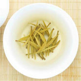 HelloYoung White Tea Loose Leaf Chinese Organic Bai Hao Yin Zhen Silver Needle Buds