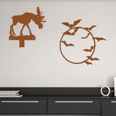 CIFbuy Bat-Themed Metal Statue Wall Decor - Spooky Elegant Silhouette Art for Indoor & Outdoor Spaces, Perfect for Gothic/Halloween Vibes- Durable Iron Decor combines Key Hanger & Bat Art Wall Sculptures.