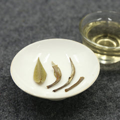 HelloYoung Premium Bai Hao Yin Zhen Kungfu Health Tea Spring White Tea Silver Needle