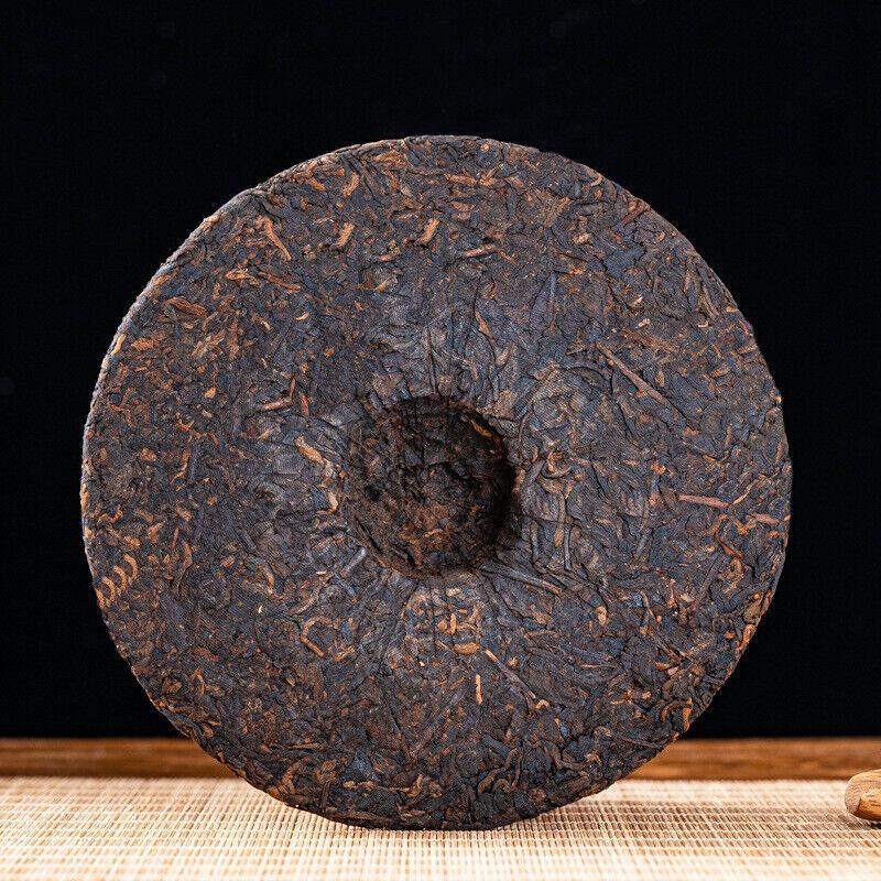 HelloYoungTea 357 Grams Menghai Flavor Pu'er Tea Ripe Tea Cake Brown Yunnan Qizi Cake Tea