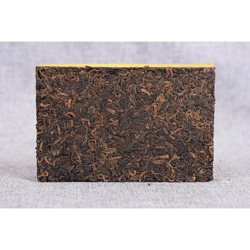 250g Yunnan Pu'er Tea Ripe Tea Golden Bud Ripe Brick Weight Loss Healthy Drink