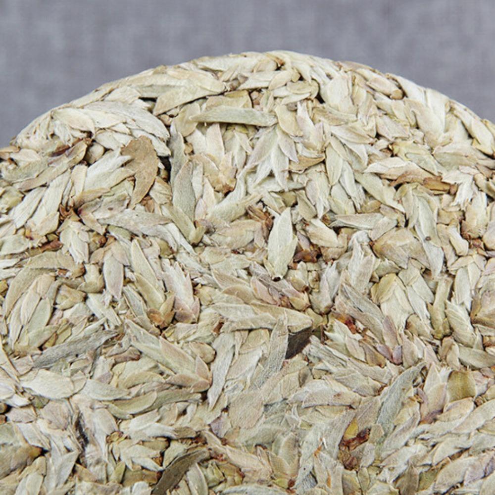 HelloYoungTea Yunnan Raw Pu-erh Tea Cake 357g White Buds Spring Harvest