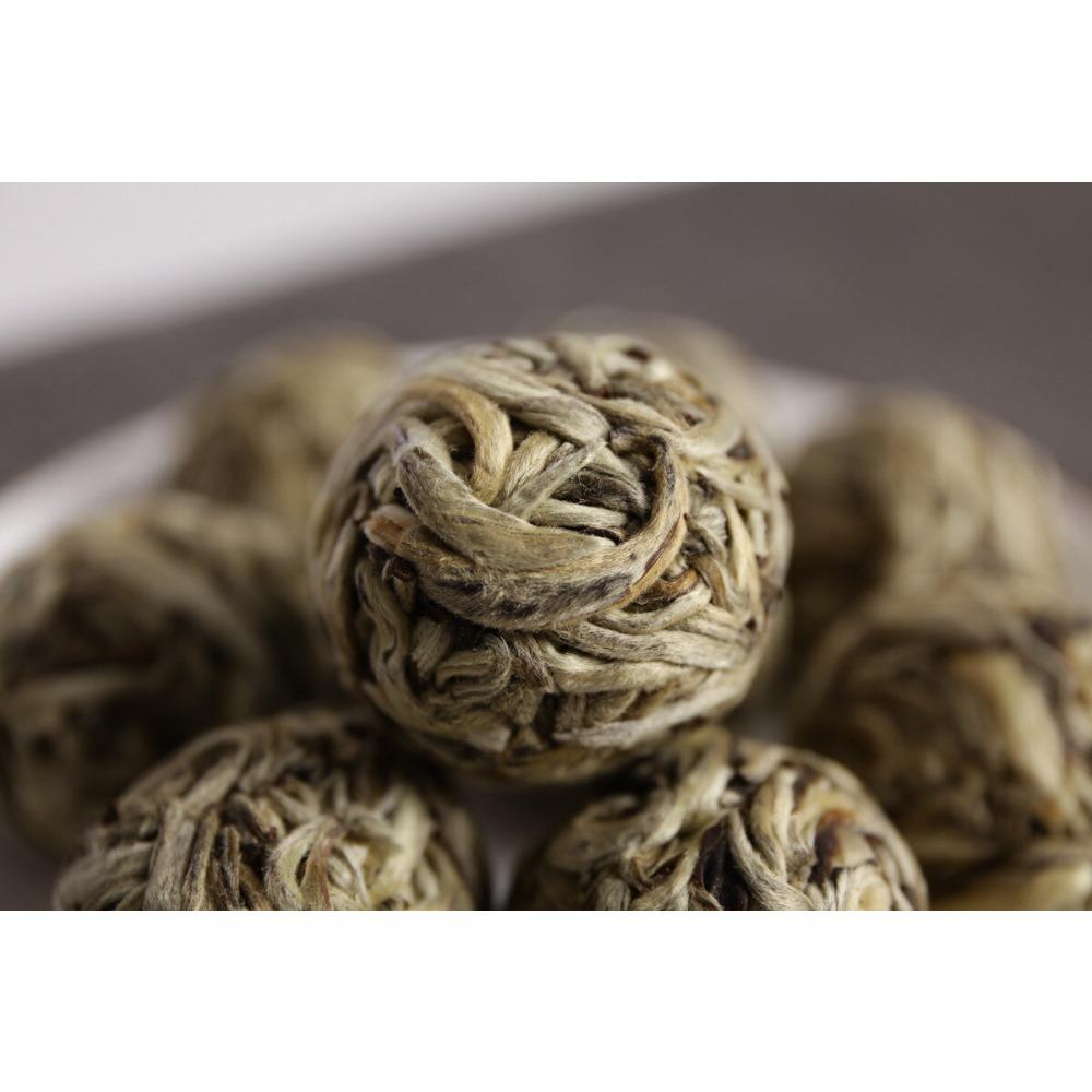 HelloYoungTea Handmade Moonlight Yunnan White Tea Beauty Silver Needle White Tea Ball Long Zhu