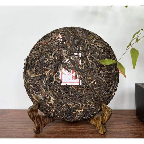 HelloYoungTea Pu-erh Tea 357g Ba Wang Qing Bin (Overlord Green Cake)  Health Tea