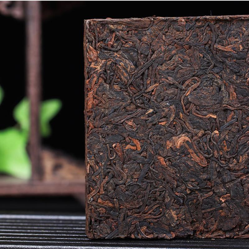 HelloYoungTea Yunnan Mengku 2013 Xigui Premium Aged Pu-erh Ripe Tea Brick 250g Gift Box