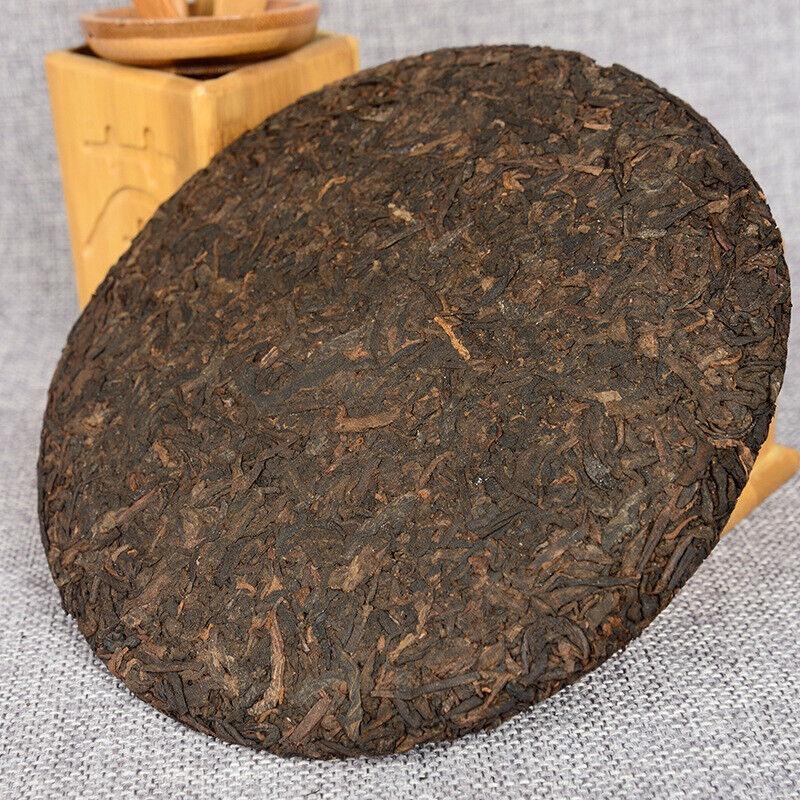 357 g Yunnan deep mountain wild flavor cooked cake seven sub cake Pu'er tea