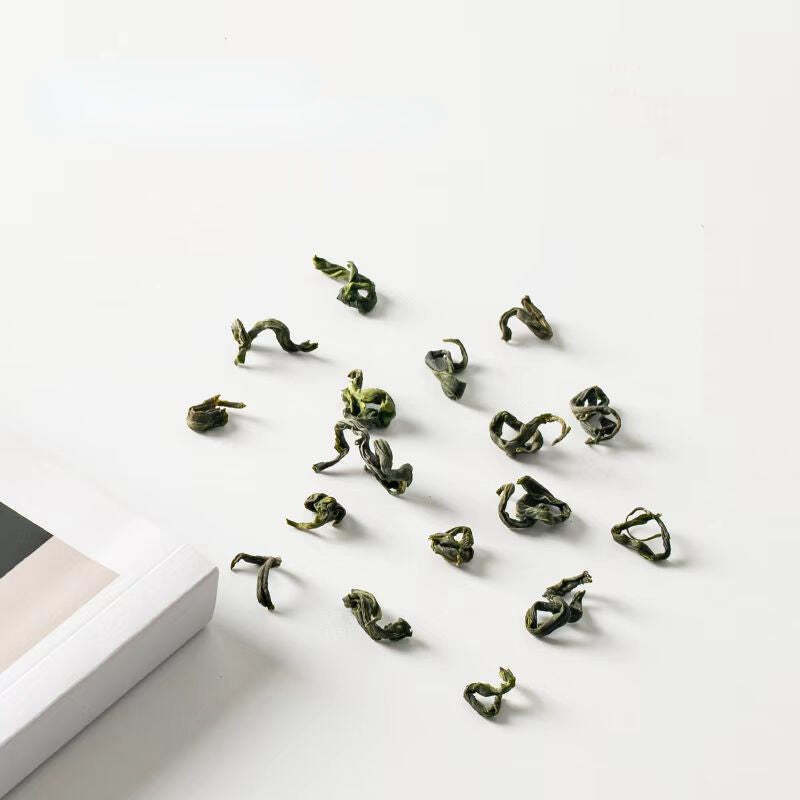 HelloYoungTea 250g New Biluochun Green Tea Loose Leaf Chinese Green Tea Bag Package Green Tea