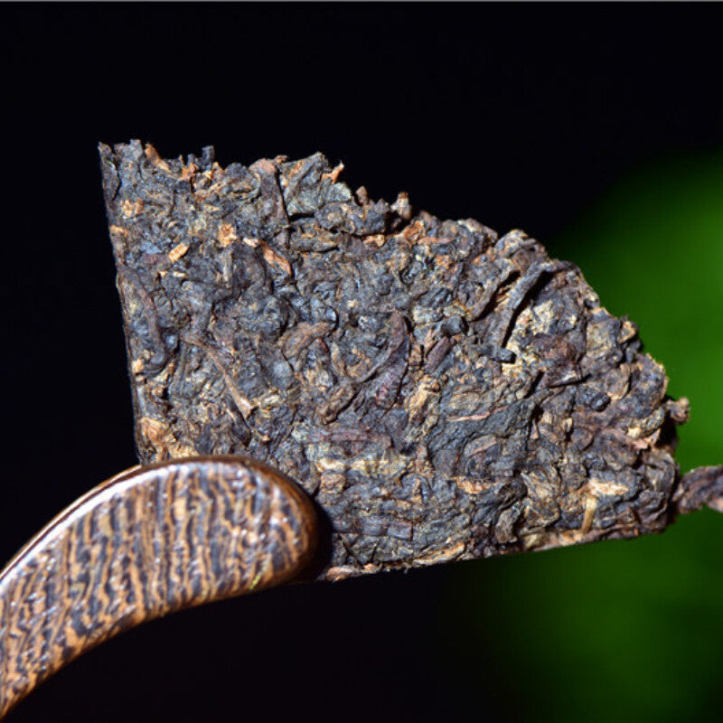HelloYoung Tea250g Yunnan Aged Pu-Erh Black Tea Premium Pu'er Ripe Tea Bricks Health