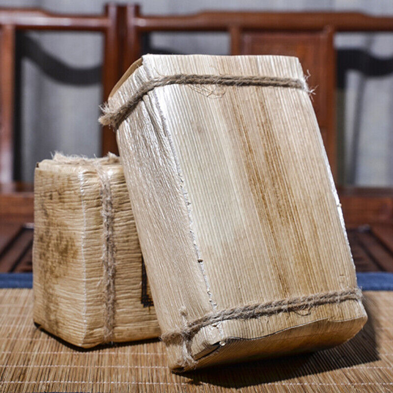 HelloYoung Pu'er tea cooked tea brick tea Icelandic ancient cooked tea brick 500g/1.1lb