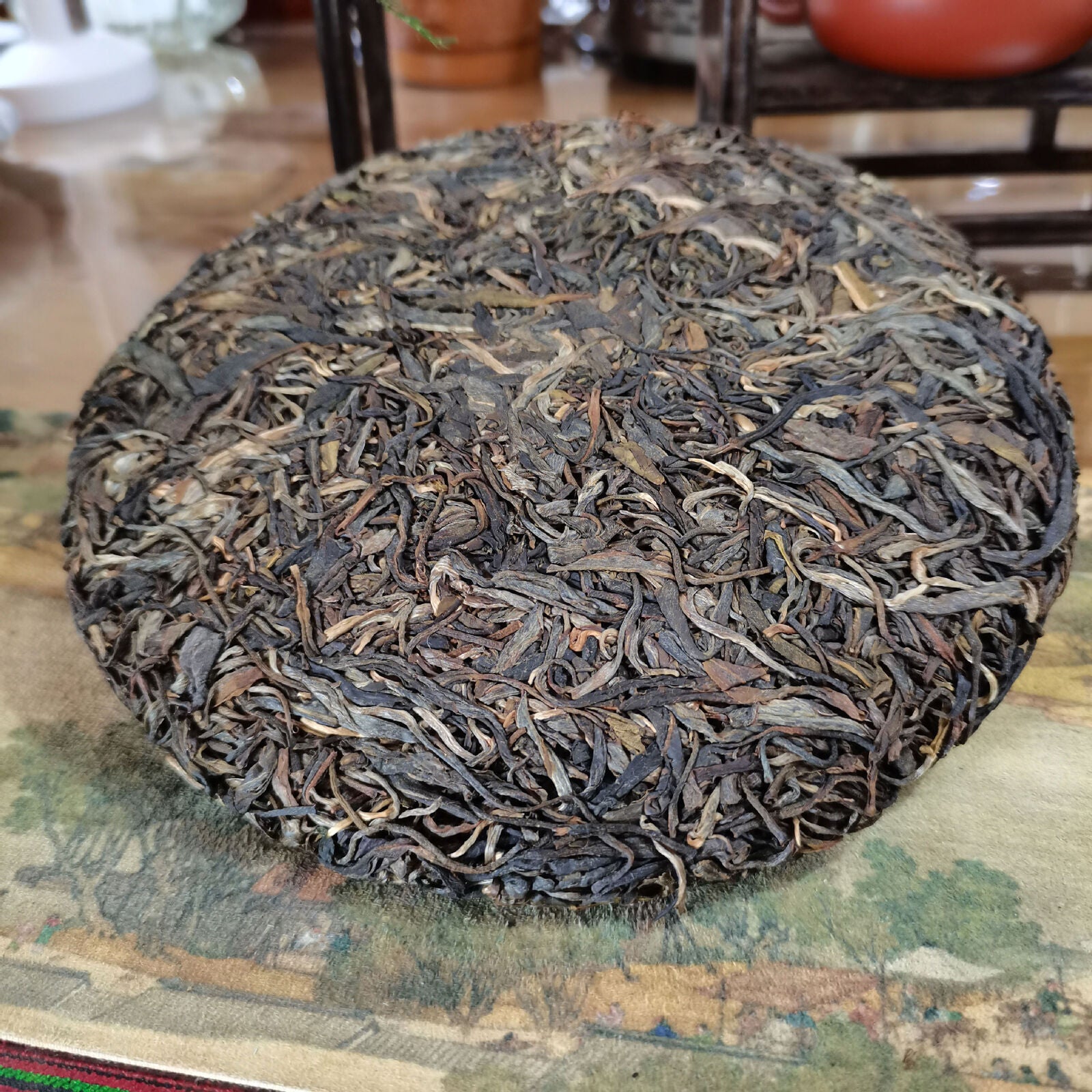 Raw Pu'er Tea Cake Organic Yunnan Pu'er Tea Hand-Pressed 357g