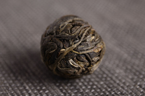 500g Yunnan Puerh Tea Early Spring Daxueshan Longzhu Qiaomu Raw Tea Loose