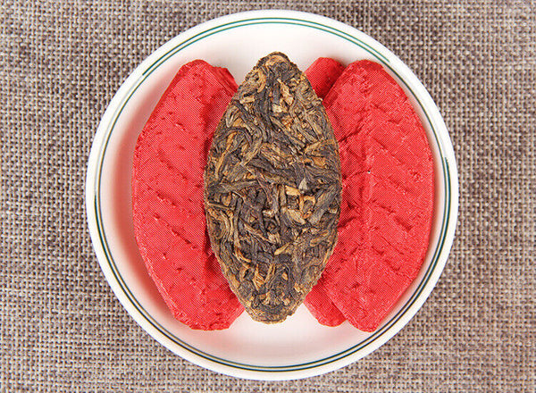 HelloYoung 500g Organic Yunnan Black Tea Fengqing Dian Hong Tea 17.6 Oz