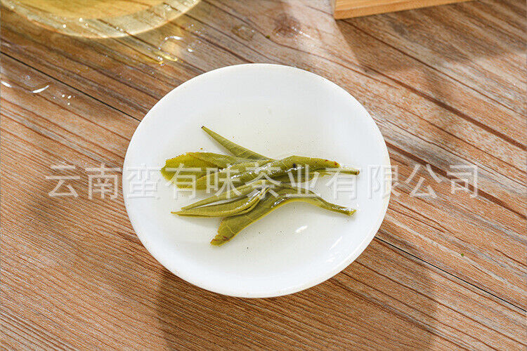 HelloYoung 500g Yunnan green tea Yunnan green tea Mao Jian Mao Feng Hundred tea leaves