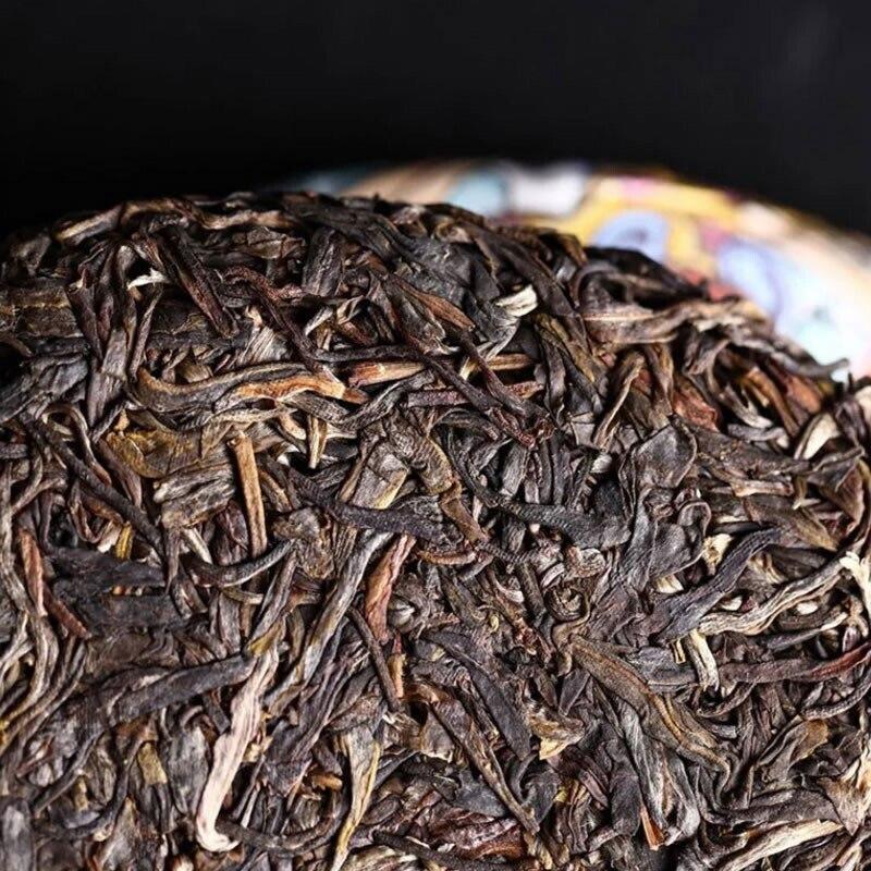 2021 Haiwan Sheng Puer Old Comrade,Year of The Ox Zodiac Cake Raw Pu Er 400g