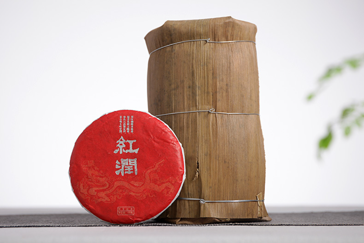 HelloYoung 100g Yunnan Red Tea Yunnan Red Tea Red Run Small Cake Big Tree Black Tea Cake