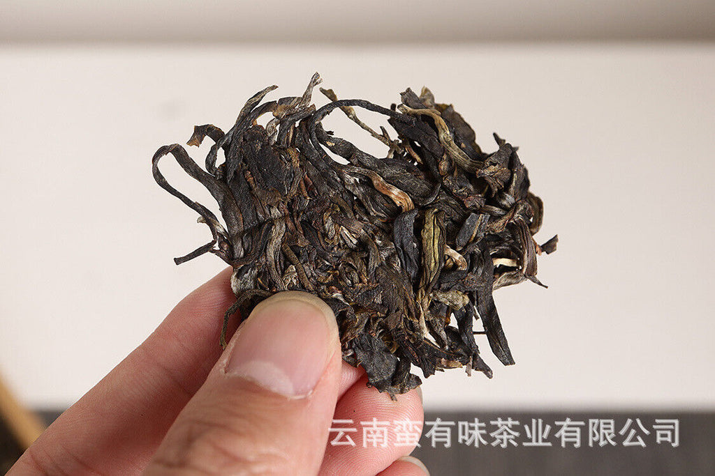HelloYoung 357g Yunnan Pu'er Tea Lao Ban Zhang Cake Tea (Green) Yunnan Seven Cakes