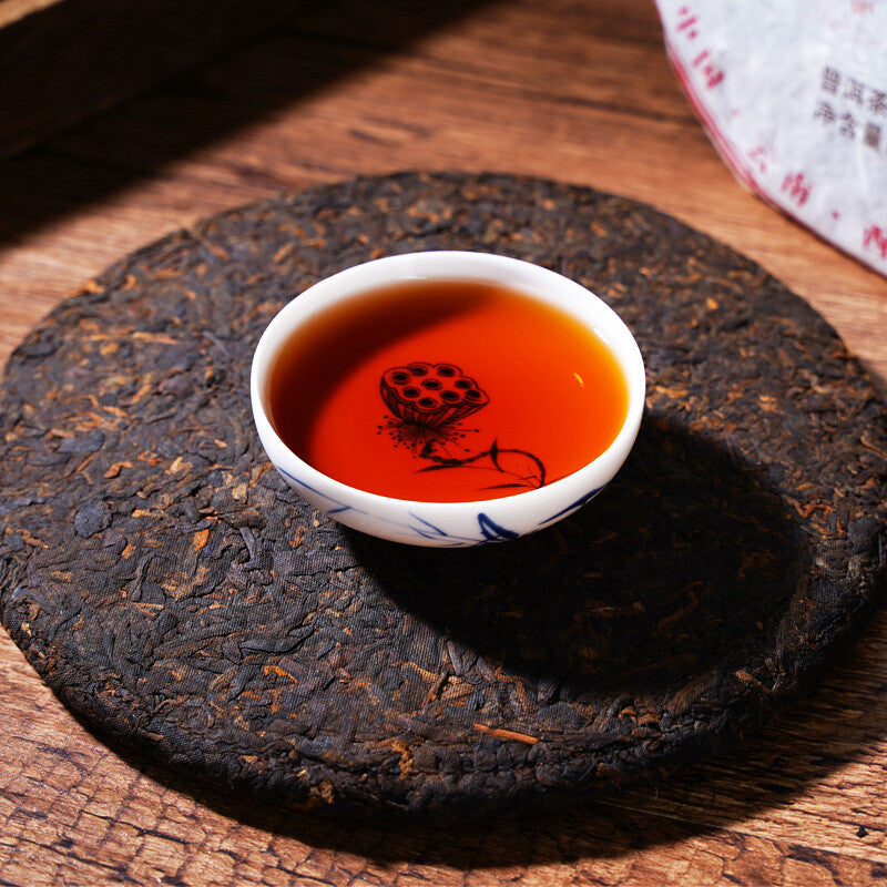 357g Yunnan Pu'er Ripe Tea The Older The More Fragrant Old Pu'er Tea Cake Main image