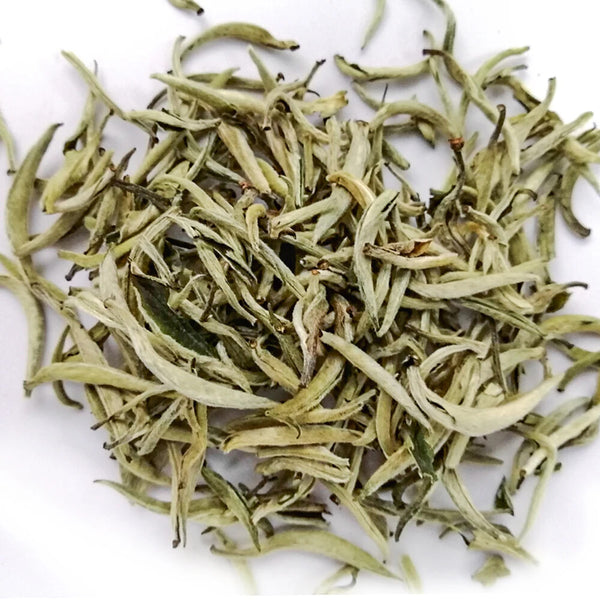 Free Sample Top Quality Organic White Tea Silver Needle Tea Bag Gift Box Loose