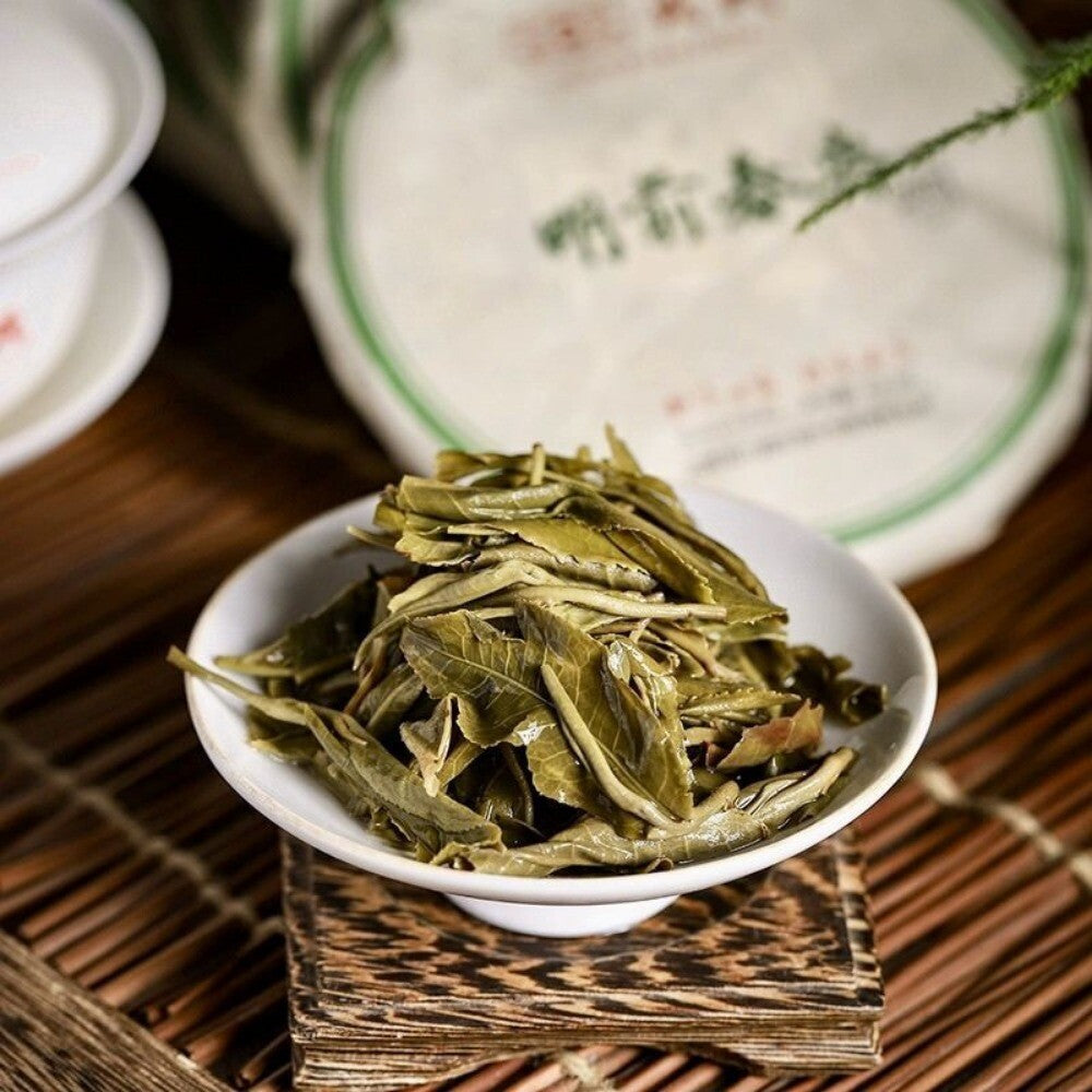 2021 Mengku Rongshi Raw Pu-erh Spring Tips 100g Floral Honey Aroma Yunnan