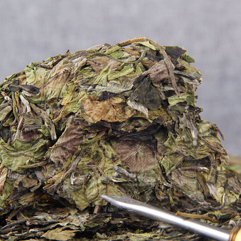357g  Golden White Tea Yunnan Ancient Tree Weight Loss Healthy Drink Gift Tea