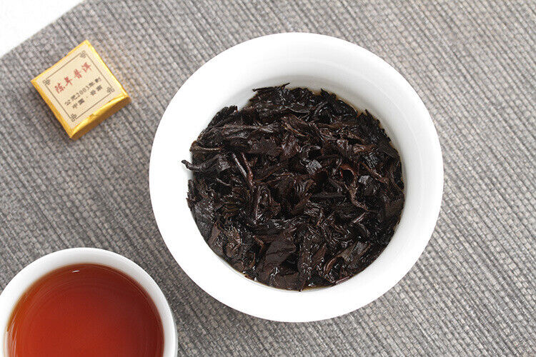HelloYoung Menghai Pu'er ripe tea small square brick tea leaves sinensis word Pu'er tuocha