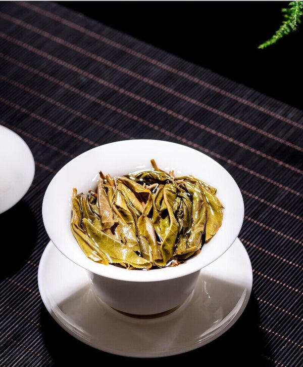 HelloYoung Yunnan Puerh Raw Tea Loose Tea Yiwu High Mountain Ancient Tea 100g/3.52OZ