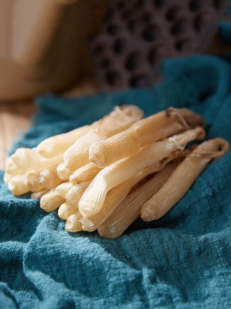 50g High Quality New Precious Dried Seafood Sipunculus Nudus Sandworm, Sandworm Secondary image