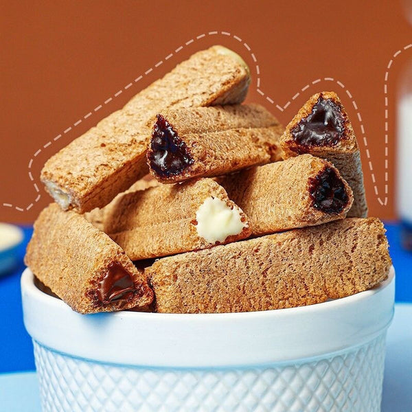 Perfect for Office,Lava Triangle Crisp Milk Filling Chocolate Wafer Snack