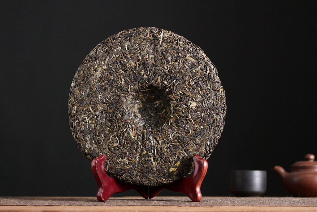 HelloYoung 357g Yunnan Pu'er tea leaves arborvitae old tree Lao Ban Zhang raw  cake tea