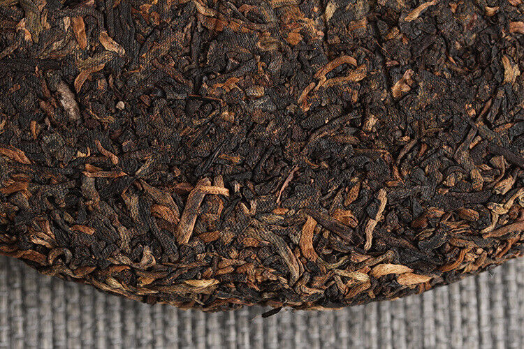 Yunnan Pu'er Tea Jingmai Ancient Tea Ripe Tea Seven Seed Cake Tea 357g