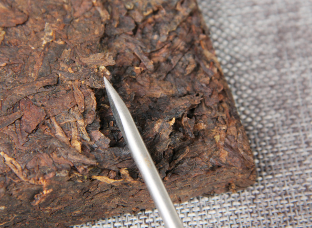 HelloYoung Puerh Tea Ripe Tea Brick Tea Date Fragrant Brick Big Leaf Old Tea Tea
