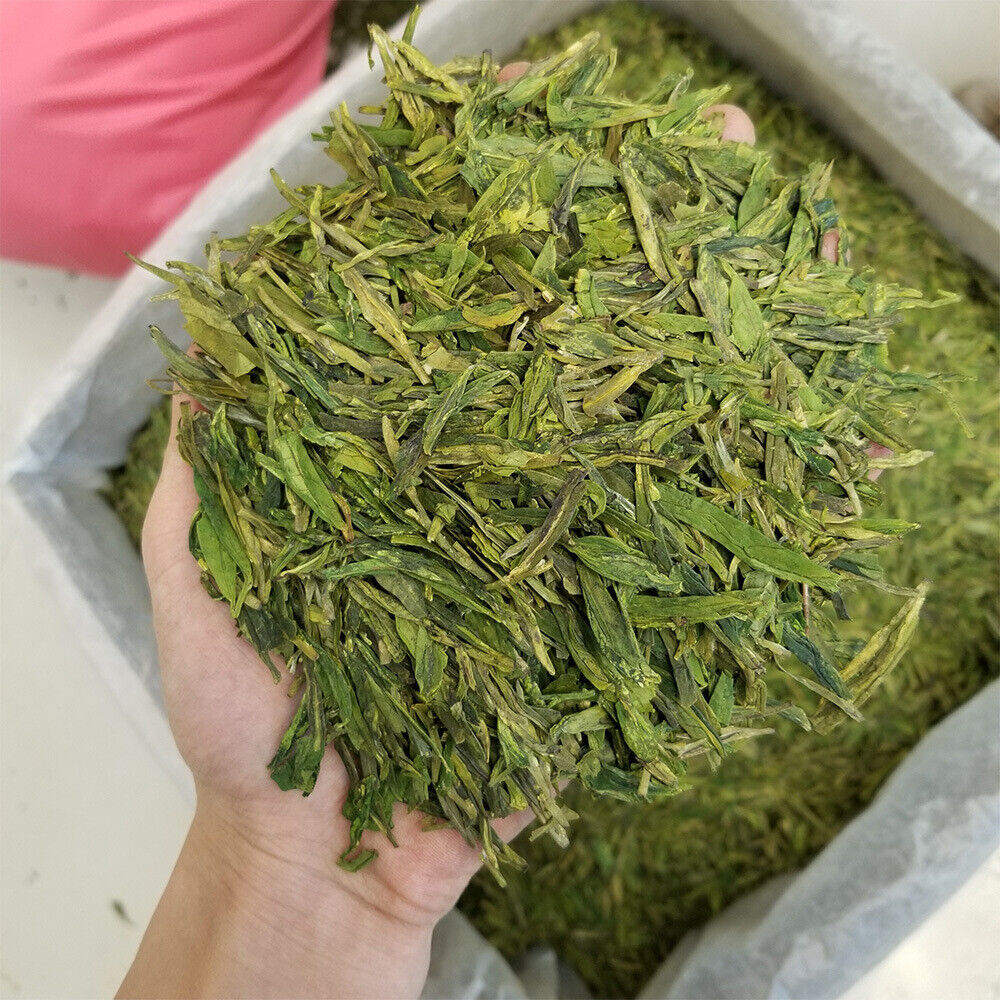 HelloYoung New Tea Longjing Tea Fried Green Green Tea Strong Aroma 500g/1.1lb Main image