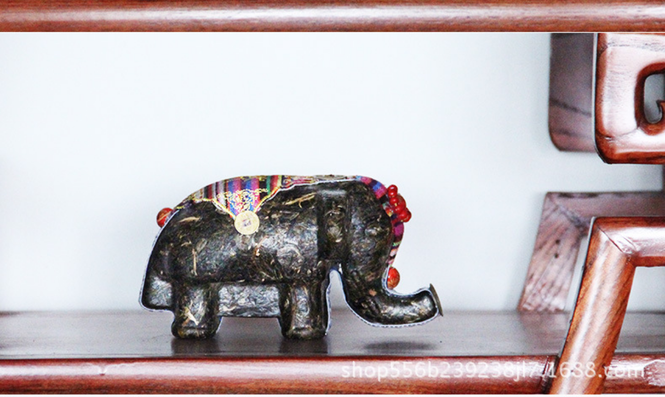 HelloYoung 260g Yunnan Pu'er Raw Tea Ornaments Pu'er Tea Sculpture Ornaments Small Elephant