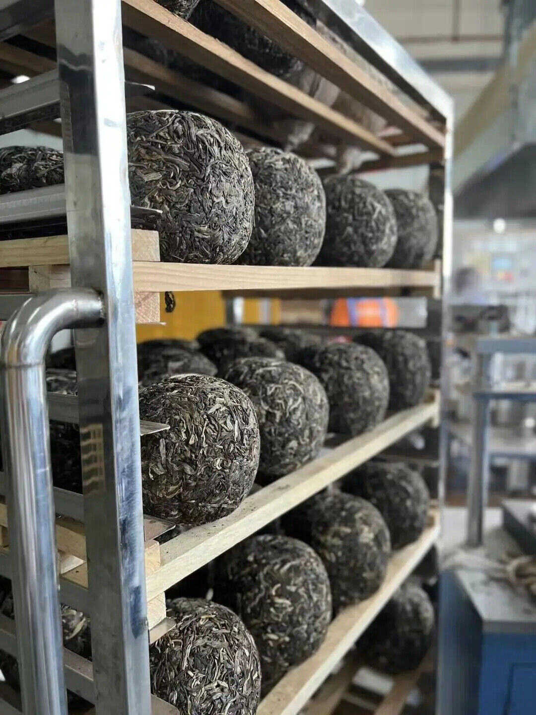 Chinese Yunnan Compressed Unfermented Mansong Old Raw Puerh Tea Tuocha 1000g