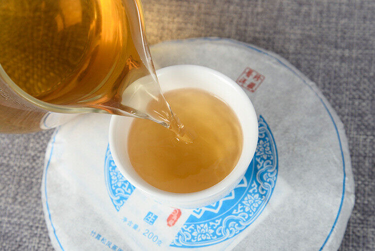 HelloYoung Yunnan Pu'er Tea 200g Lao Ban Zhang Raw Tea Ancient Tea Tree Raw Tea