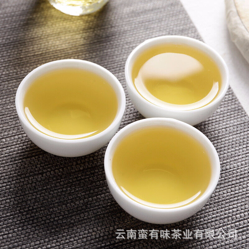 HelloYoung 357g Yunnan Pu'er Tea Da Xueshan Early Spring Ancient Raw Tea Seven Seed Cake