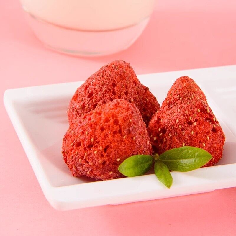 Strawberry Crisp Whole Strawberry Freeze-dried Strawberry Fruit Crisp Snacks Main image