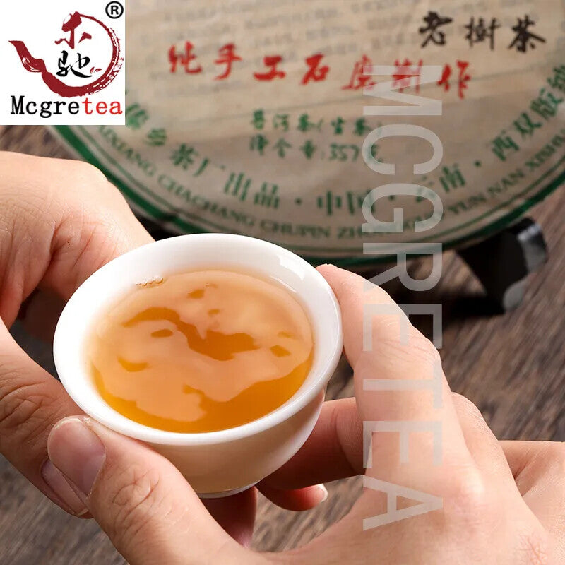 HelloYoung Organic Raw pu er tea Yunan Ancient trees Big Green Puer tea Puerh Pu'er 357g